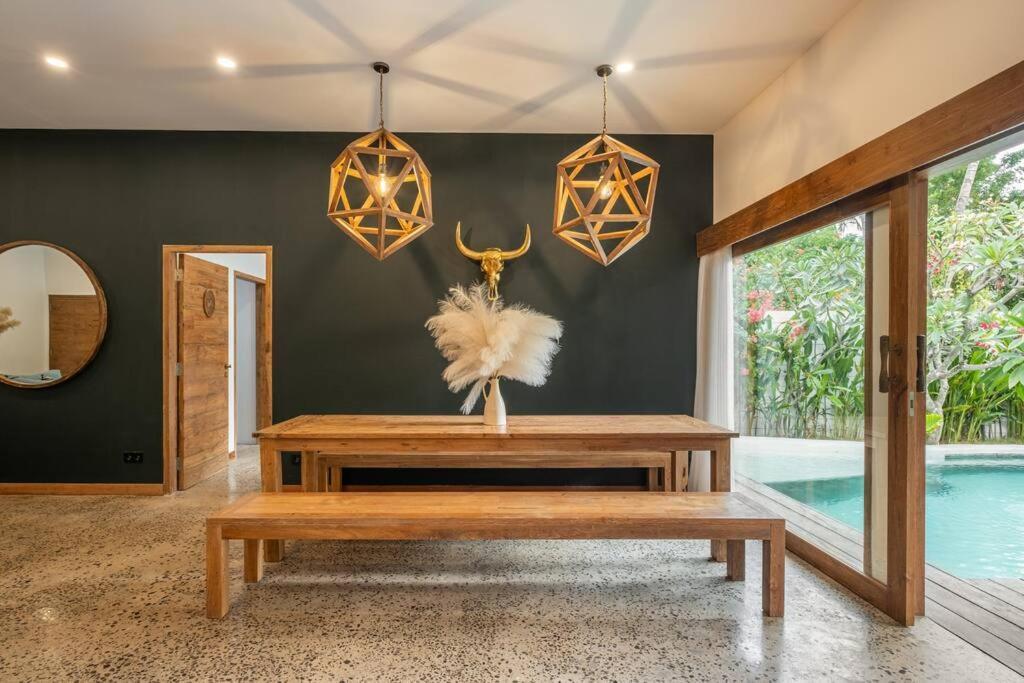Designer New 3Bdr - Lush Garden+Pool Villa Gili Trawangan Exterior foto