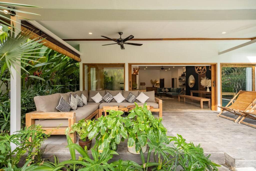 Designer New 3Bdr - Lush Garden+Pool Villa Gili Trawangan Exterior foto